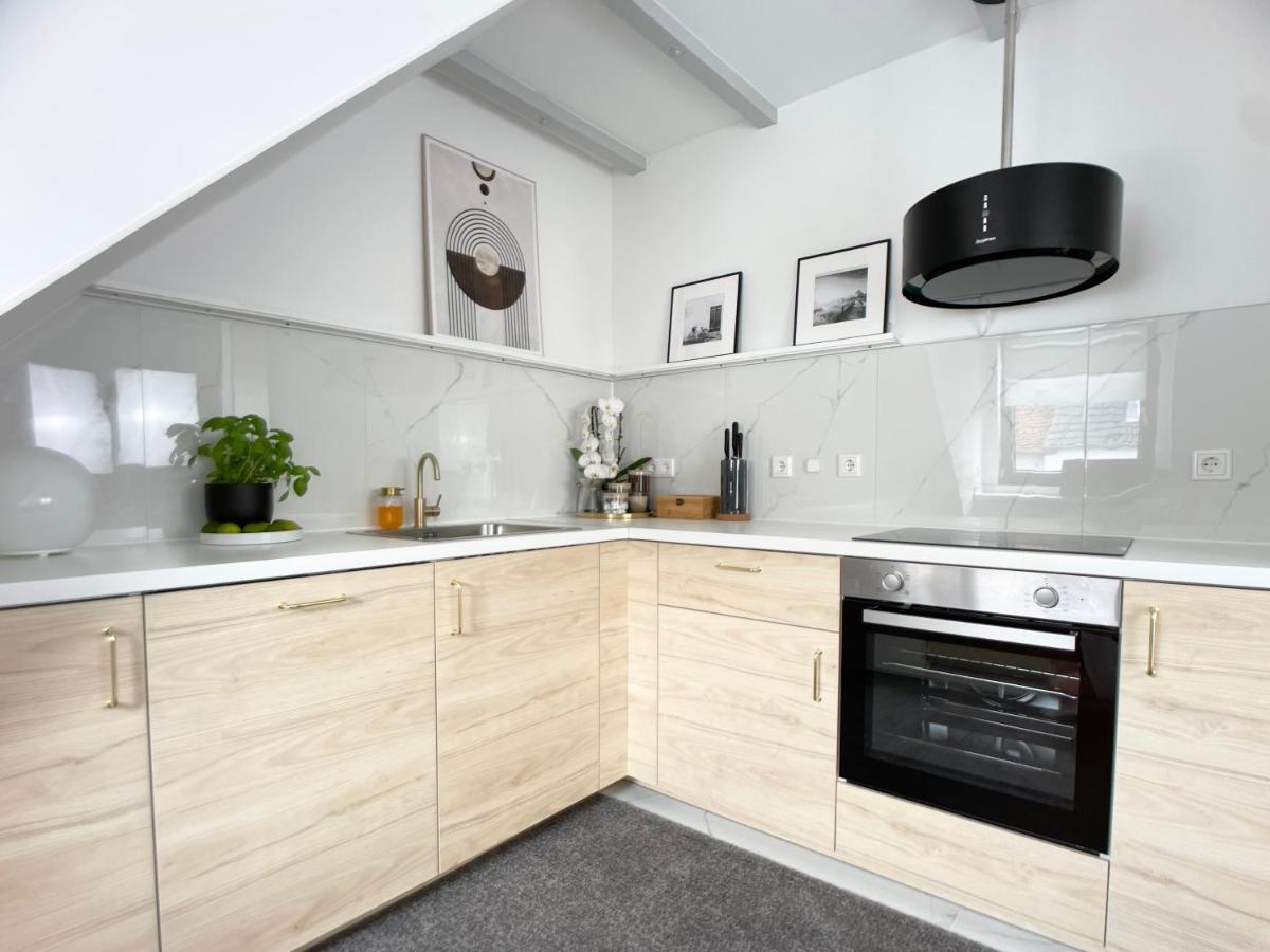 M-Style 04 Apartment Mit Balkon Und Gasgrill, 24H Self-Check-In, Free Parking, Netflix Нюрнберг Екстериор снимка