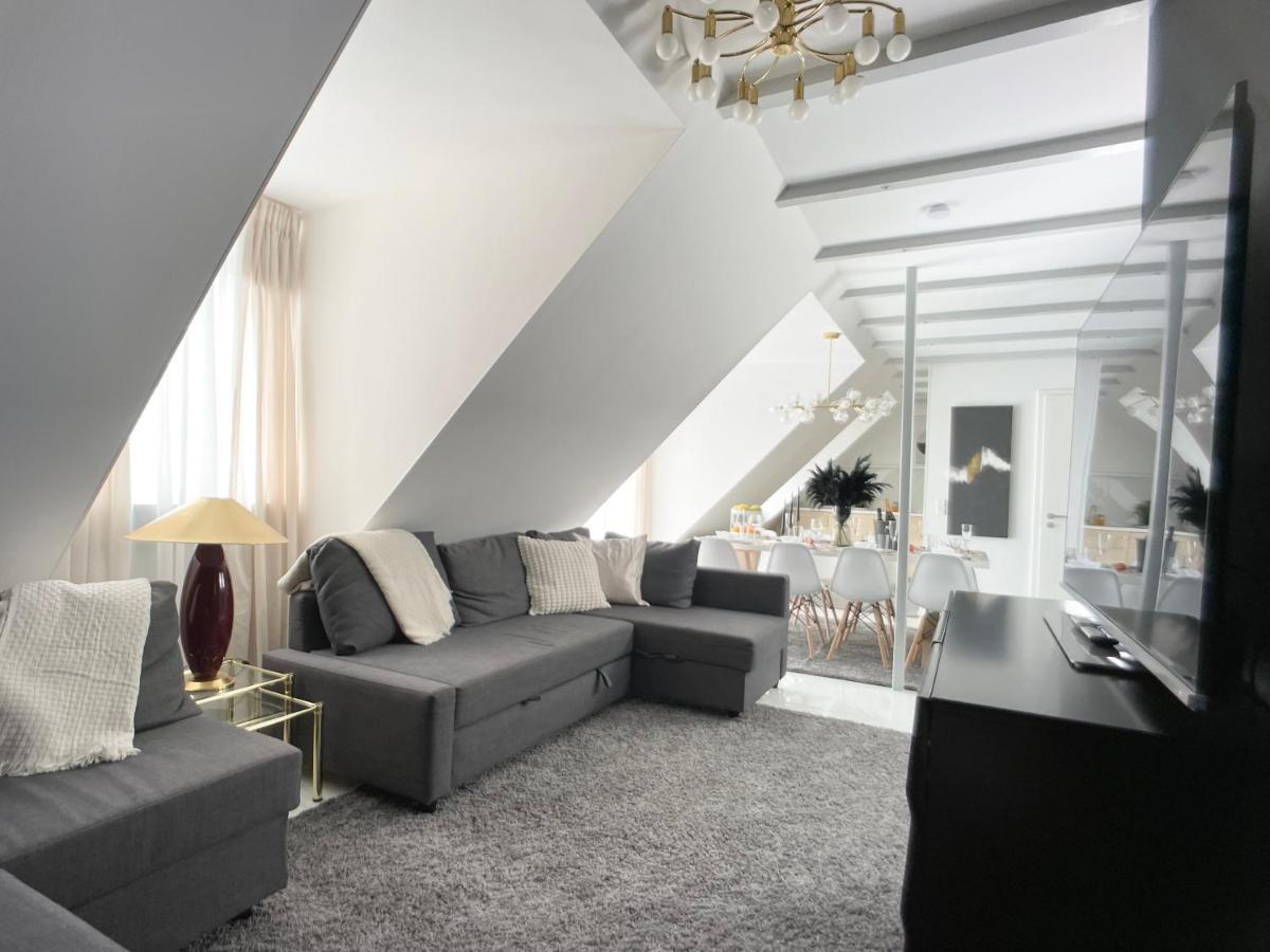 M-Style 04 Apartment Mit Balkon Und Gasgrill, 24H Self-Check-In, Free Parking, Netflix Нюрнберг Екстериор снимка